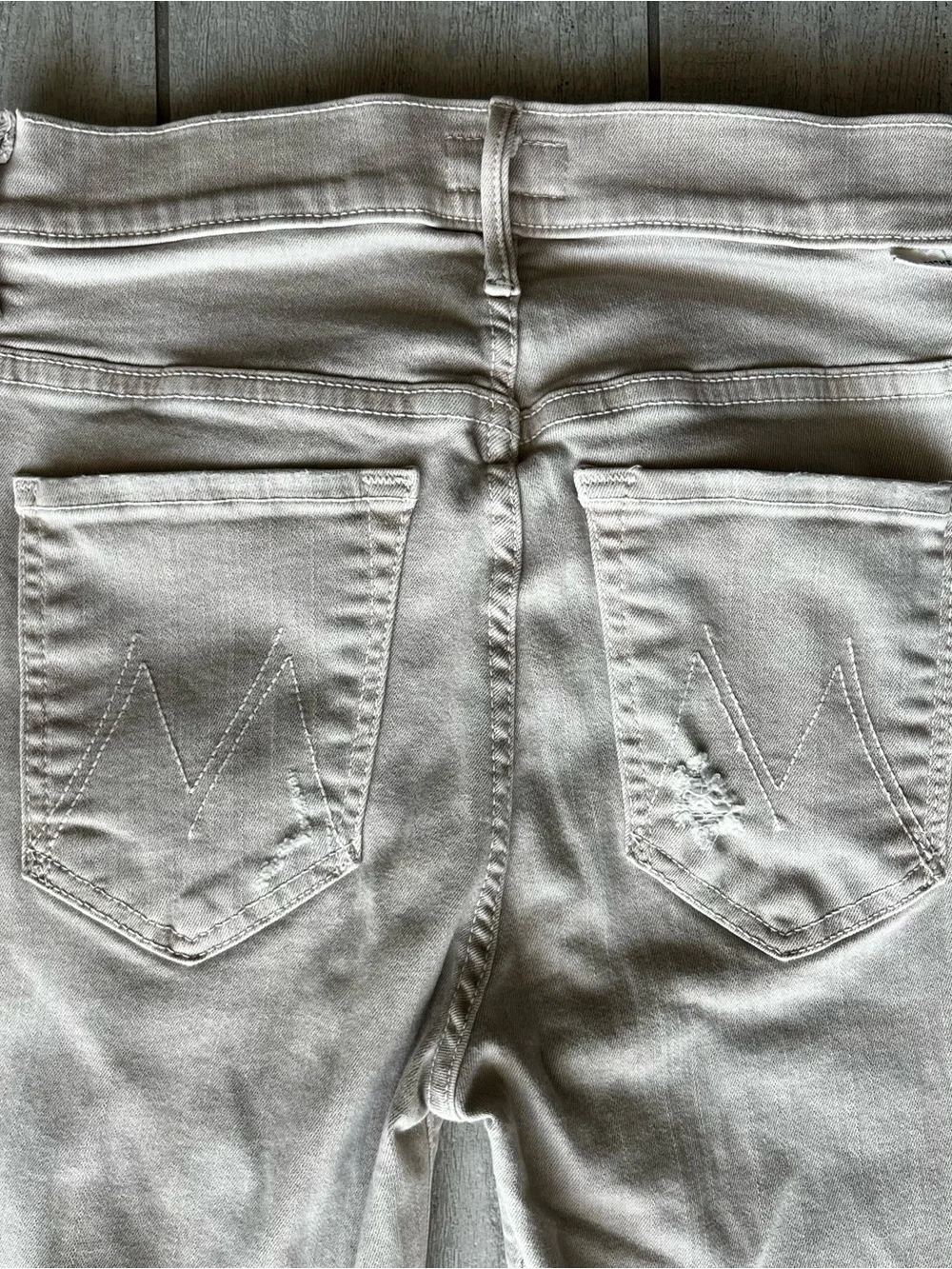 MOTHER Denim Jean Stunner Zip Ankle Step Fray 25 Sexy Just Walked Into Town Sand